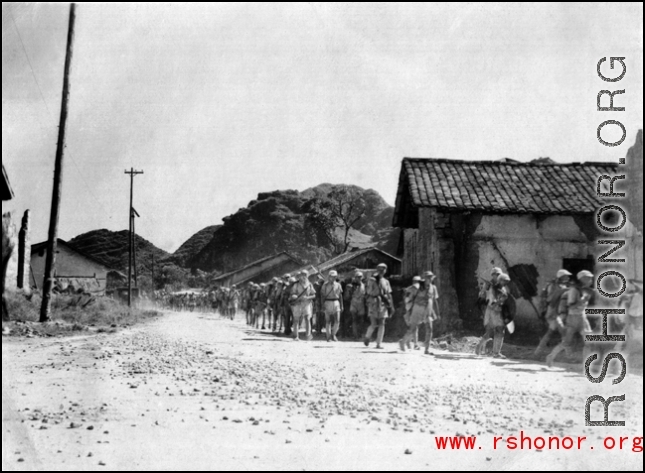 Chinese troops marching near Liuzhou in 1945.