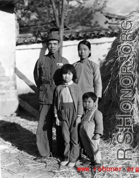 A Chinese military family in Yunnan province, China, during WWII.