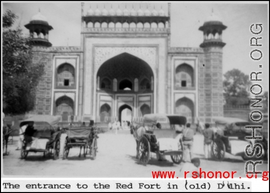 Entrance to Red Fort in (old) Delhi during WWII.