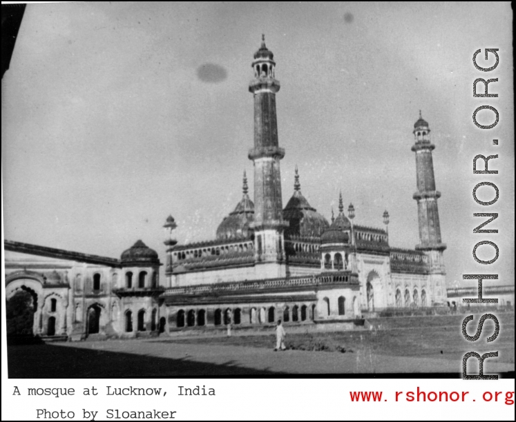 Mosque at Lucknow, India, during WWII.  Photo by Sloanaker.