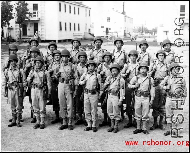 Fascinating stateside photo of a possible combined unit of American and Chinese (or Chinese American) troops.