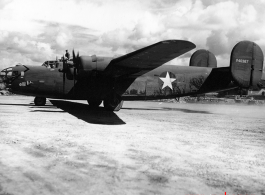 The B-24 bomber "中国美人" (China Beauty; serial number 240367) in the CBI during WWII.