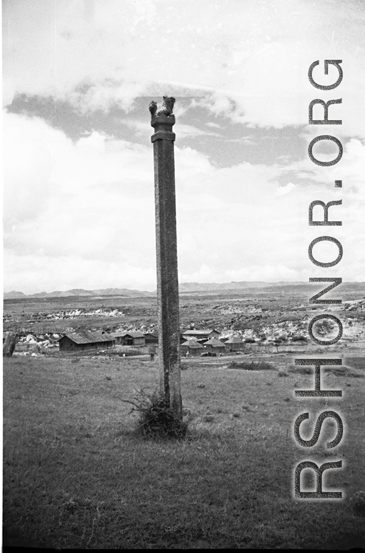 A Huabiao 华表 ceremonial column, in Yunnan province, China, most likely around the Luliang air base area.