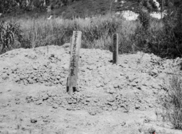 Photos taken by Robert F. Riese in or around Liuzhou city, Guangxi province, China, in 1945.  These are graves for Chinese soldier workers/engineers (names 石玉珠 and 李桂标）. 